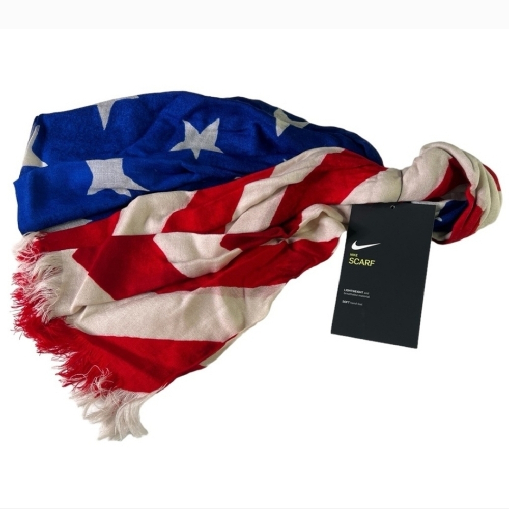 Nike Unisex Lightweight  American Flag Scarf - Picture 2 of 5